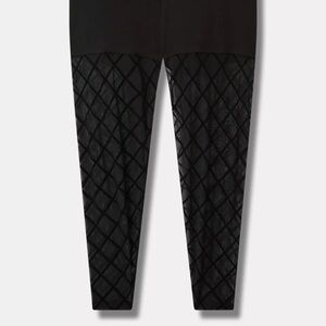 NWT TORRID Black mesh Quilted Leggings